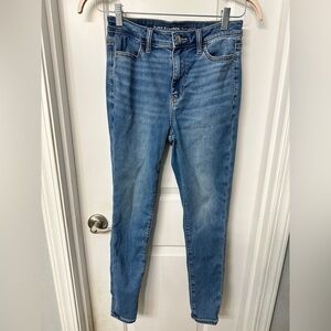 American Eagle Outfitters Super High Rise Jegging